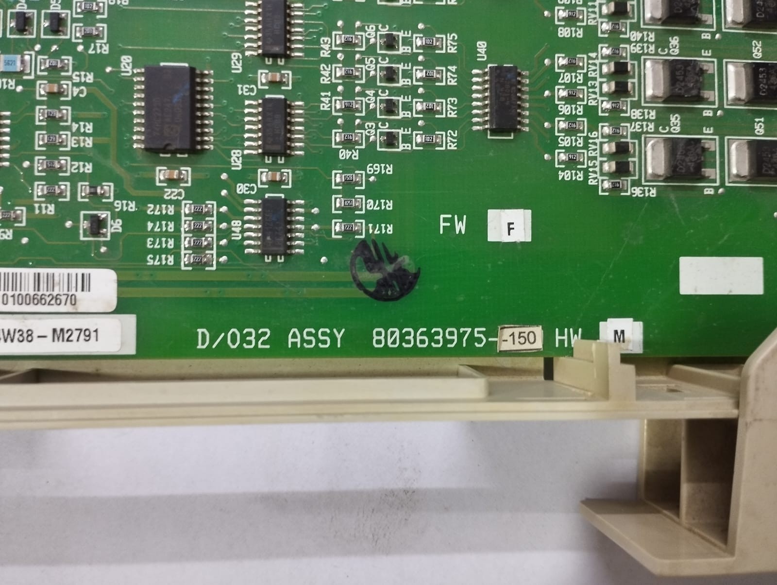 Honeywell 80363975-150 Digital Output Module D/032 AC04W38-M2791