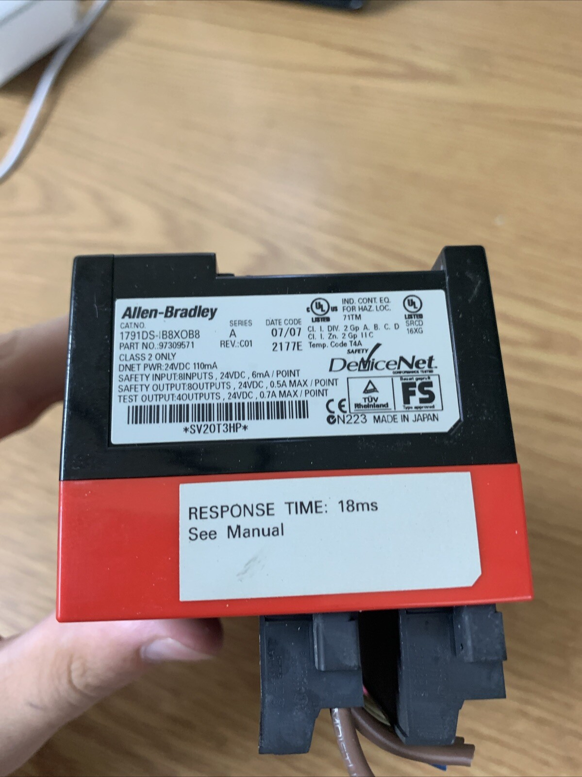 Allen-Bradley 1791DS-IB8XOB8 Compact Block I/O Module See Pics