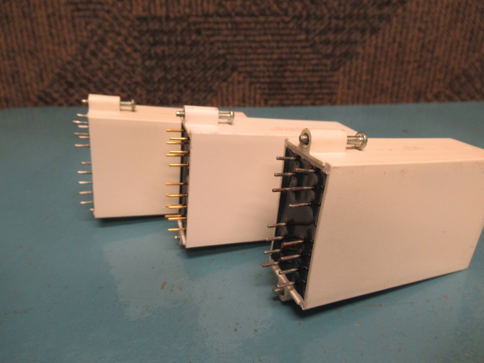 LOT OF 3 OPTO 22 I/O MODULE IDC5BQ 14 PINS