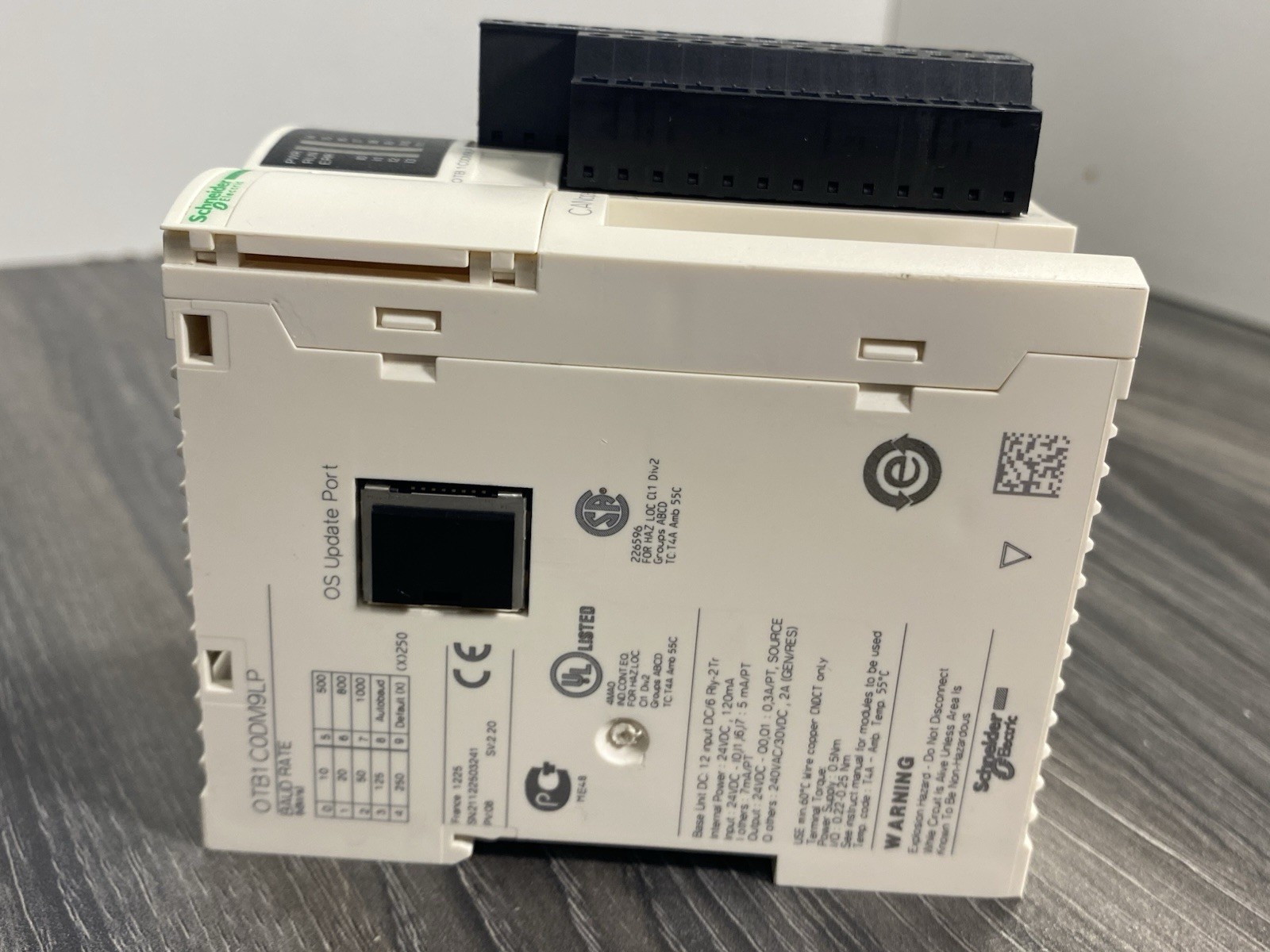 Schneider OTB1C0DM9LP Modicon I/O Distributed Module 24VDC CANopen Bus 1000m
