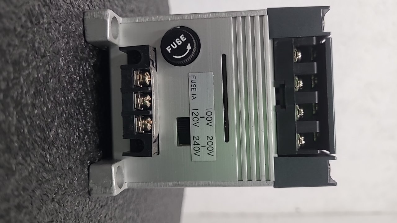 IDEC FA-1 PFA-1T081 8-Point DC Output Module Industrial Automation Unit Lot of 3