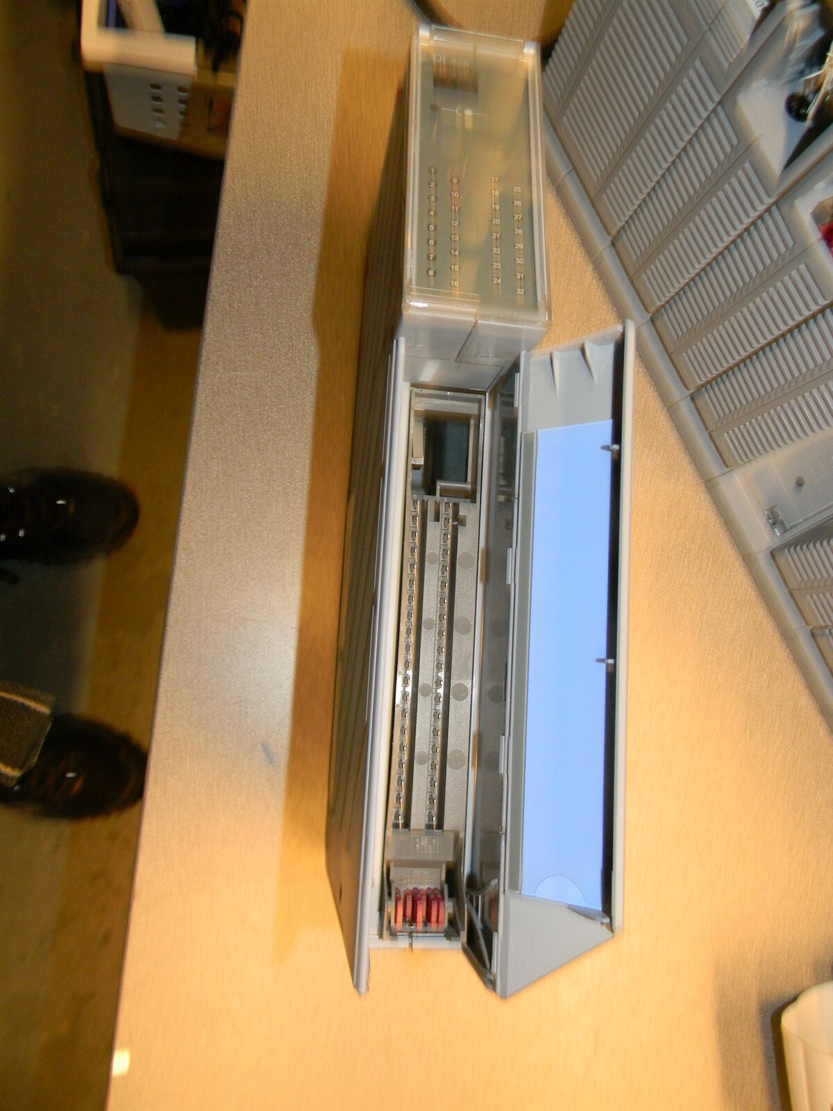B&R Automation 2DI426.6 2010 digital input module 32 inputs 24 VDC, 1 msec, sink