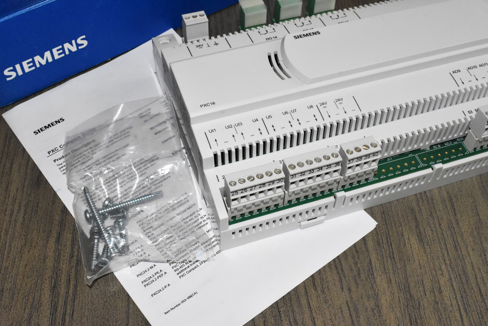 NEW IN BOX Siemens Apogee PXC16.2-PE.A AUTOMATION Controller 16 Point Ethernet