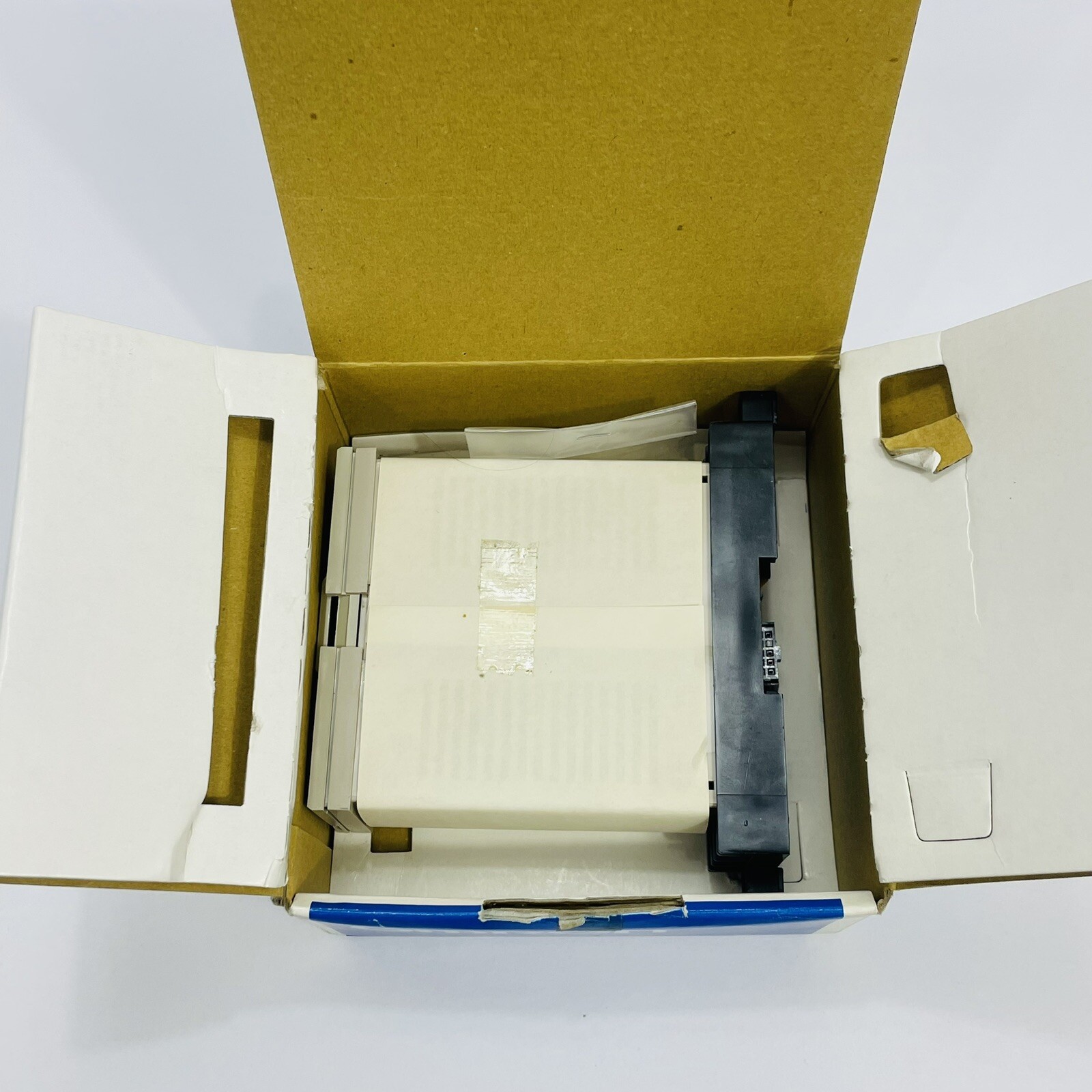 Lot of 2 Omron 3G2A3-IA1221 Programmable Controller I/O Module ~New Surplus~