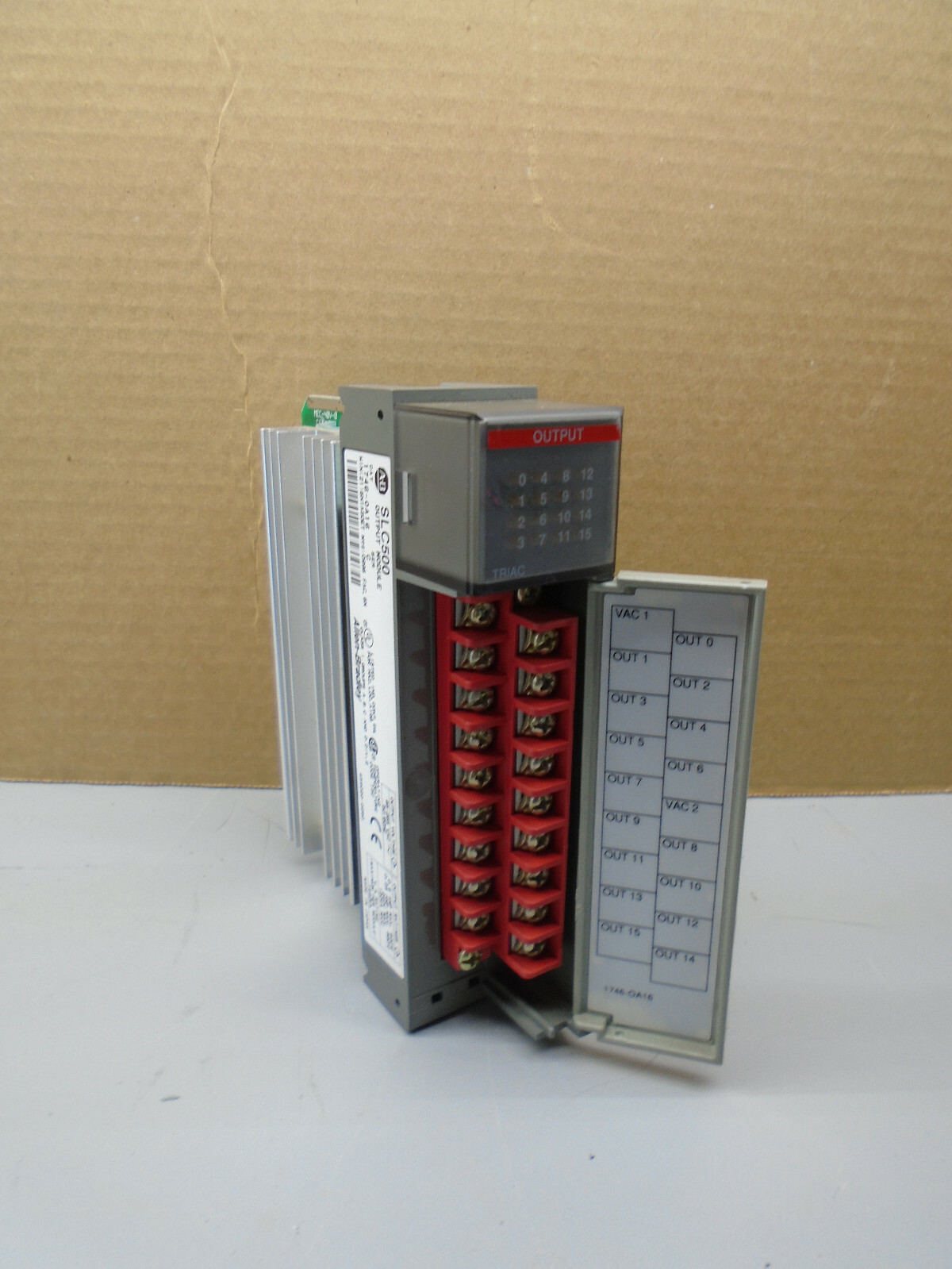 Allen Bradley 1746-OA16 /C SLC 500 Triac Output 1746OA16 S13
