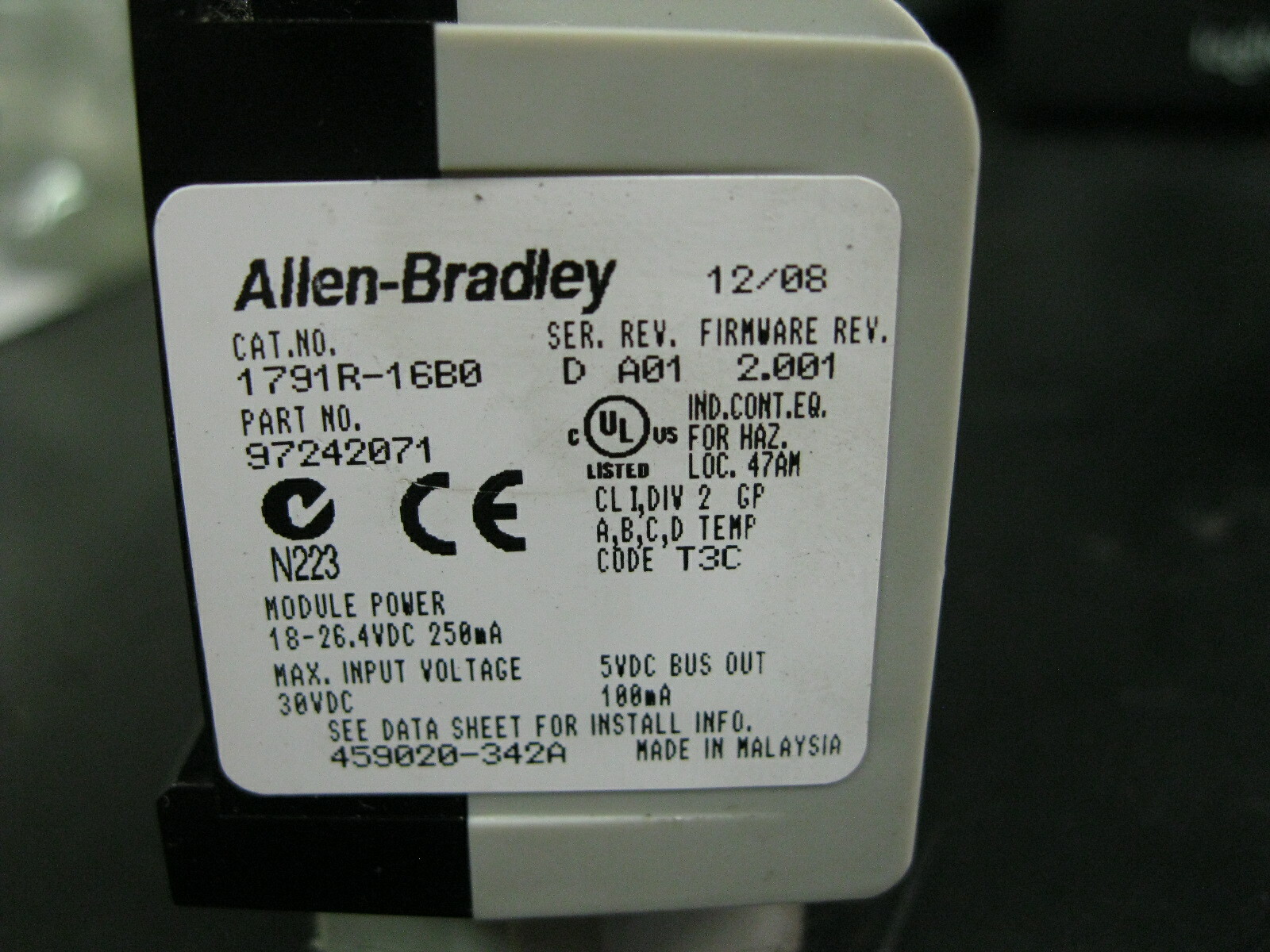Allen-Bradley 1791R-16B0 Compact Block I/O 16 Inputs Series D