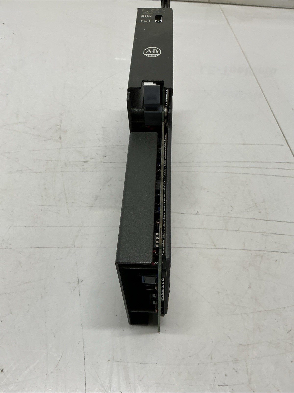 Allen-Bradley 1771-OFE1 Series A Analog Output Module. Z-473