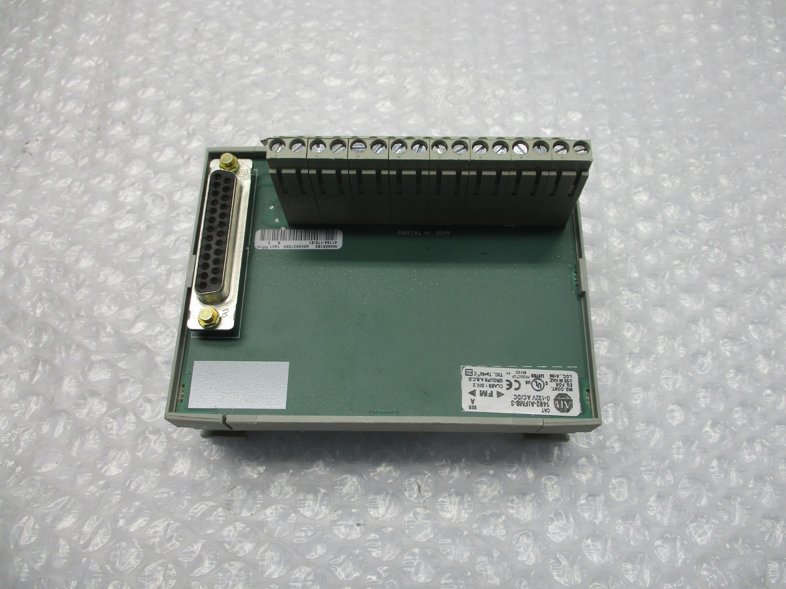 ALLEN BRADLEY 1492-AIFM8-3 SER.A ANALOG INTERFACE MODULE NSNP