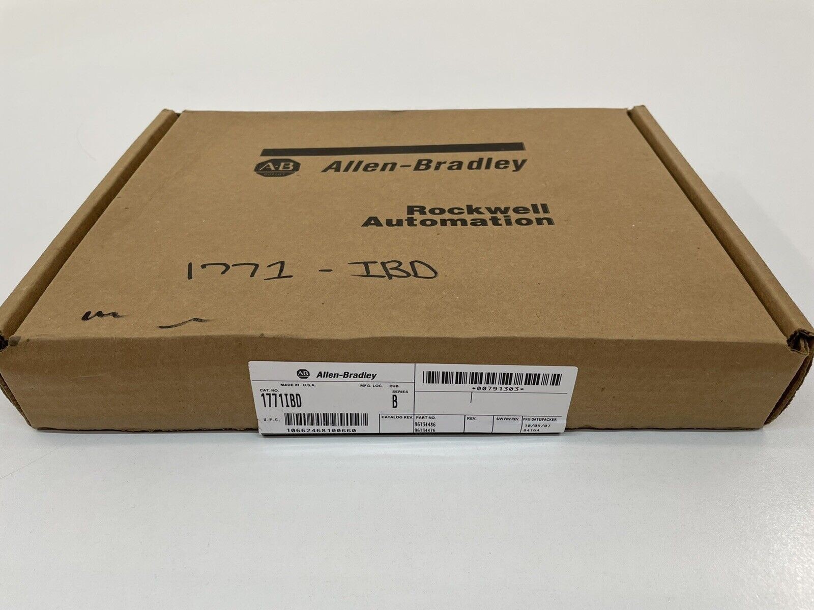 New AB 1771-IBD/B 1771 16 Point Digital Input Module Free Shipping