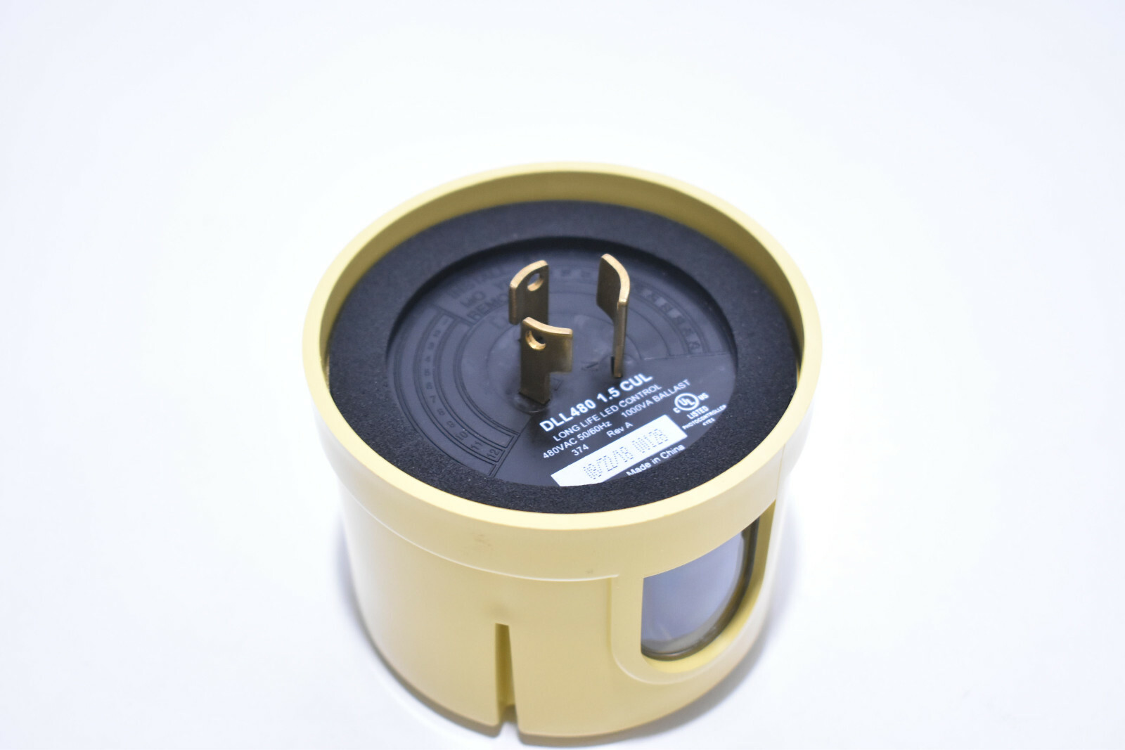 Dark to Light (DTL) DLL480 1.5CUL – 480VAC 50/60Hz – 1000VA Ballast
