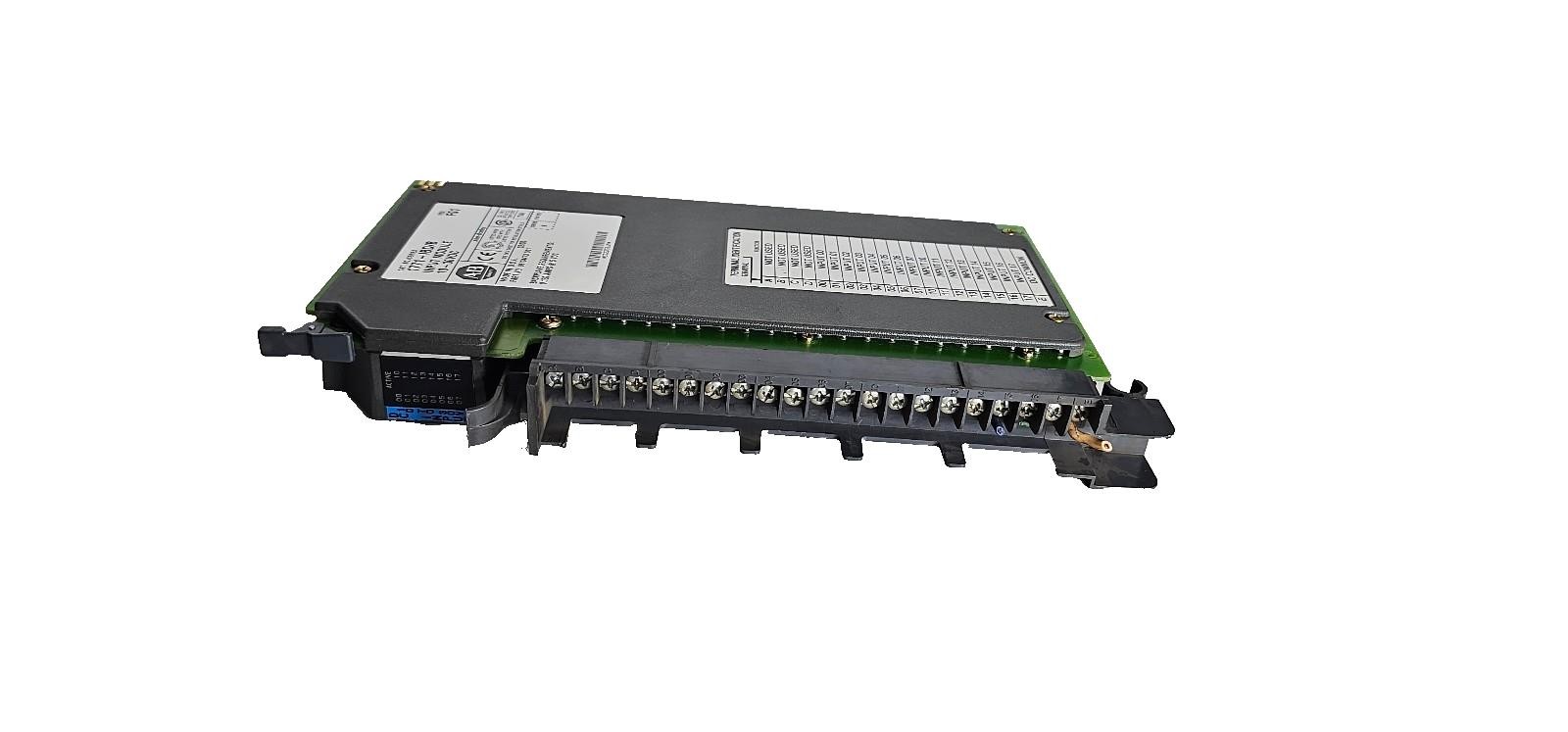 Qty 2 Allen-Bradley 1771-IBD/B Revision F01 Input Module 10-30VDC