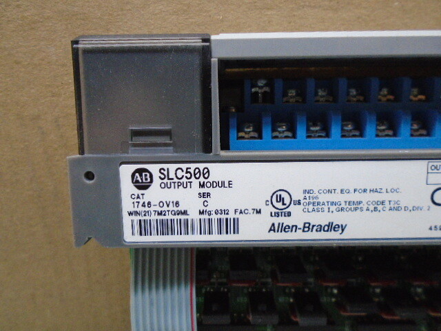 Very Clean 1746-OV16 /C Allen Bradley SLC 500 Output Module 1746-0V16 W246