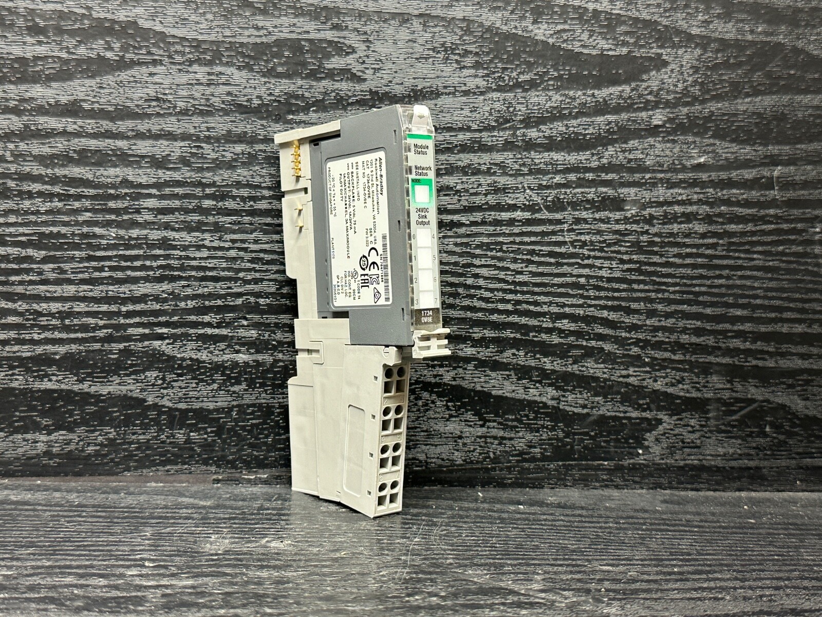 Allen Bradley 1734-OV8E 0V8E C 1734-MB 1734-RTB Point I/O Output Module 8Pt