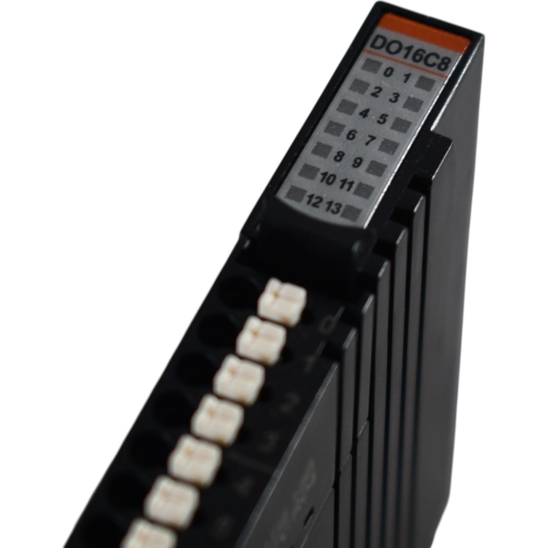 NEW Unitronics URD-0016CG-8 UniStream 16-Channel Digital Output Module
