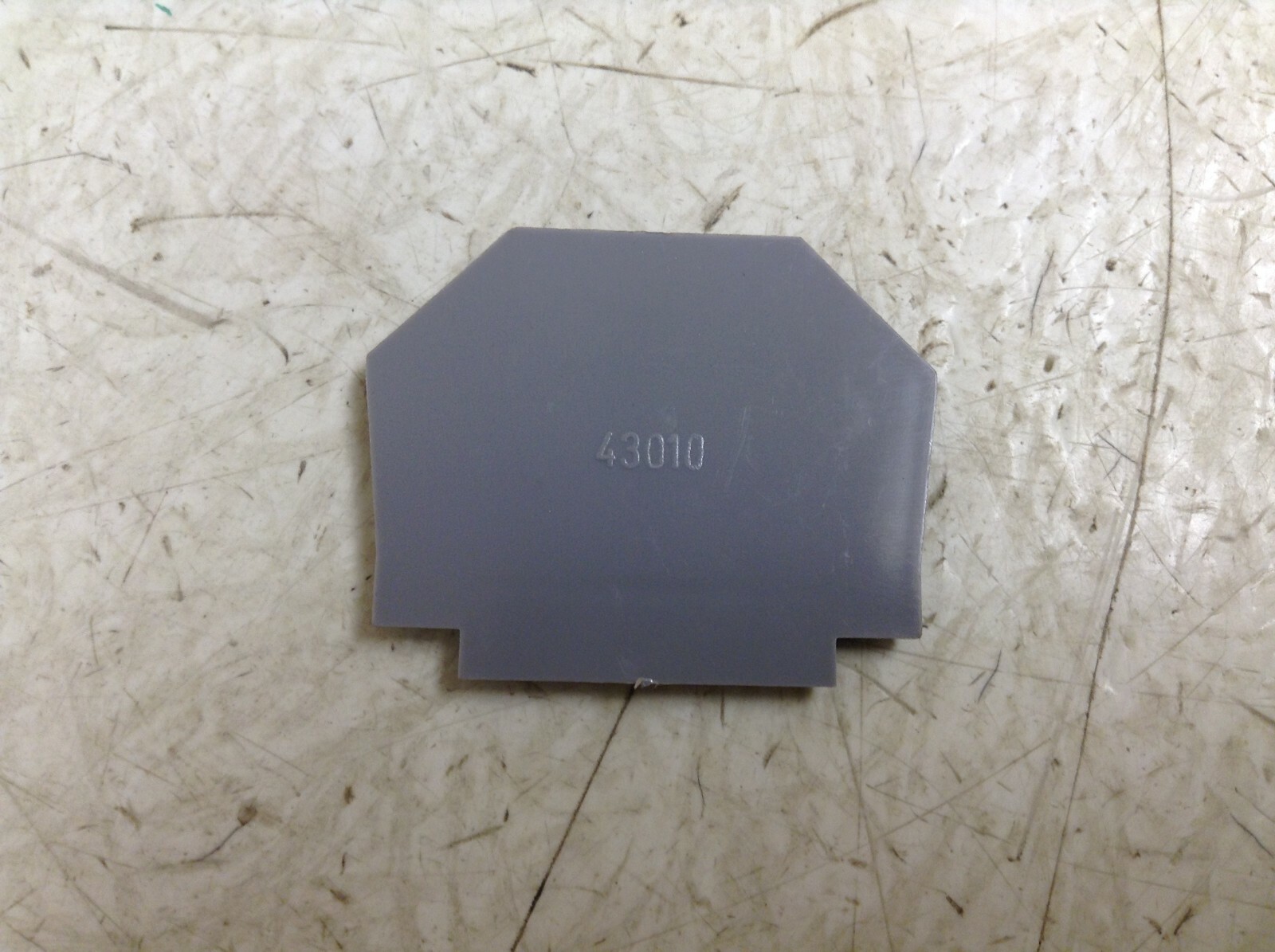 Automation Direct 43010 Gray Grey Wire Terminal End Plate Lot of 4 (TSC)