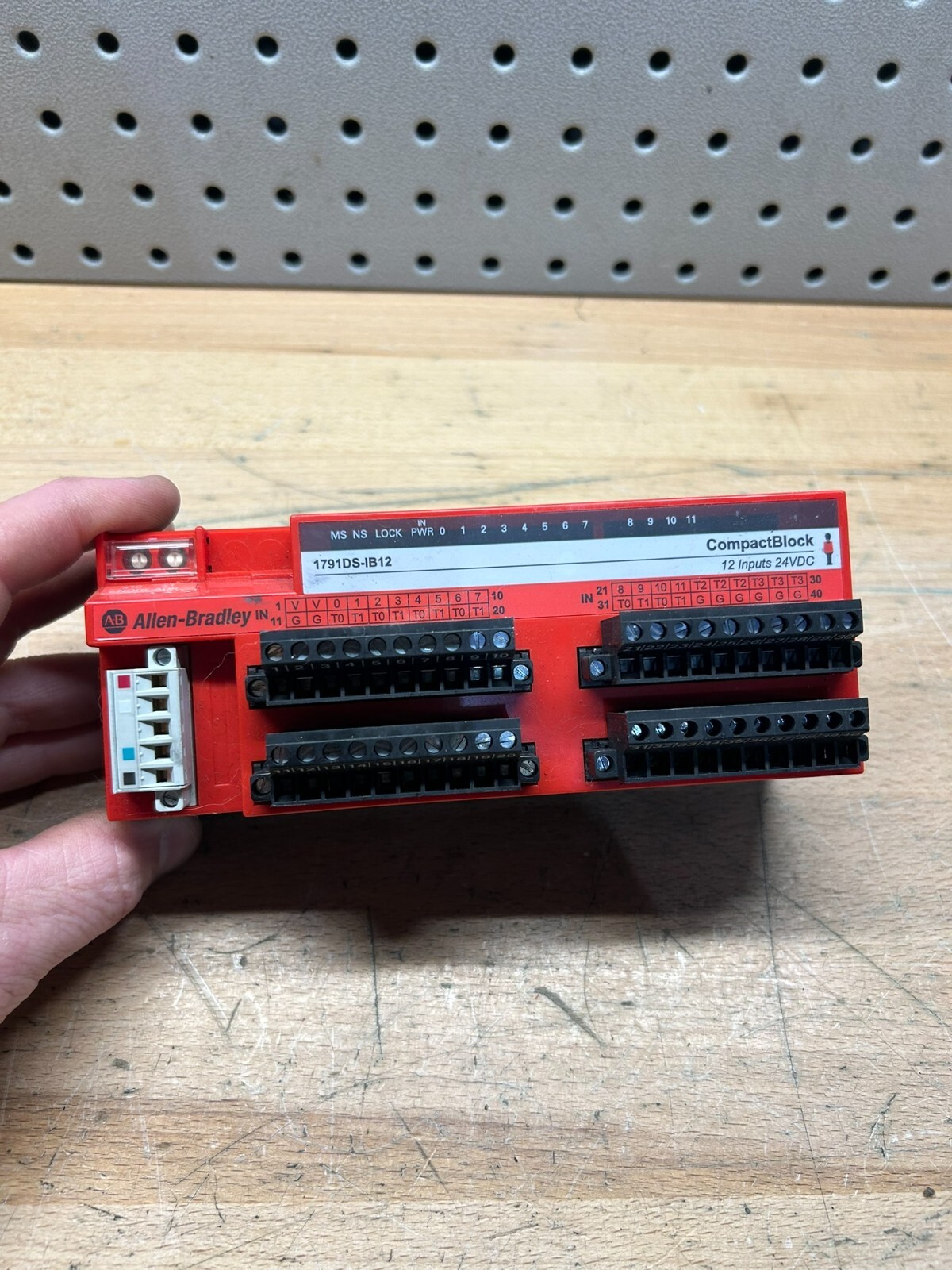 ALLEN BRADLEY 1791DS-IB12 COMPACT BLOCK 12INPUT