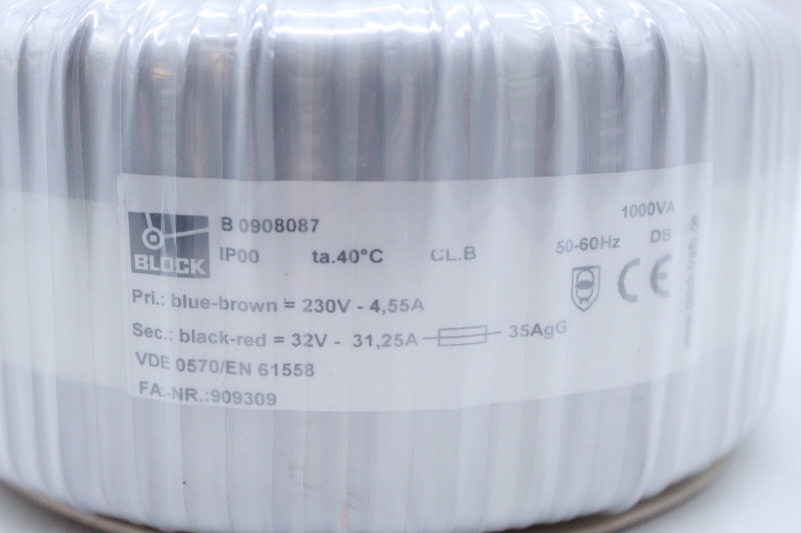 Block VDE: 0570/EN 61558, B 0908087, IP00 FA.-NR: 909309