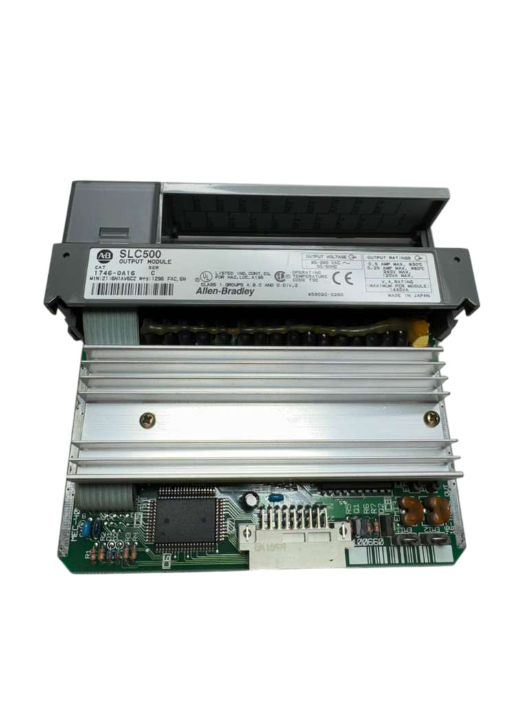 Allen-Bradley 1746-OA16 Output Module Series C, SLC 500, 85-265VAC, 50/60Hz