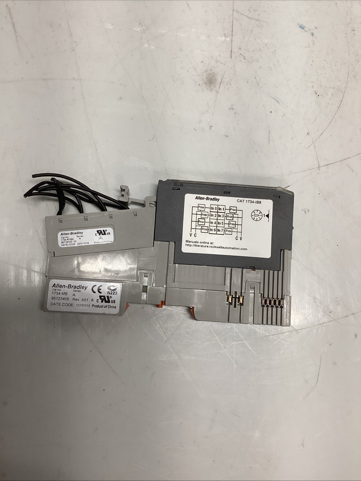 Allen-Bradley 1734-IB8 Ser D P/N 130651 8Point Digital Input Module T-689