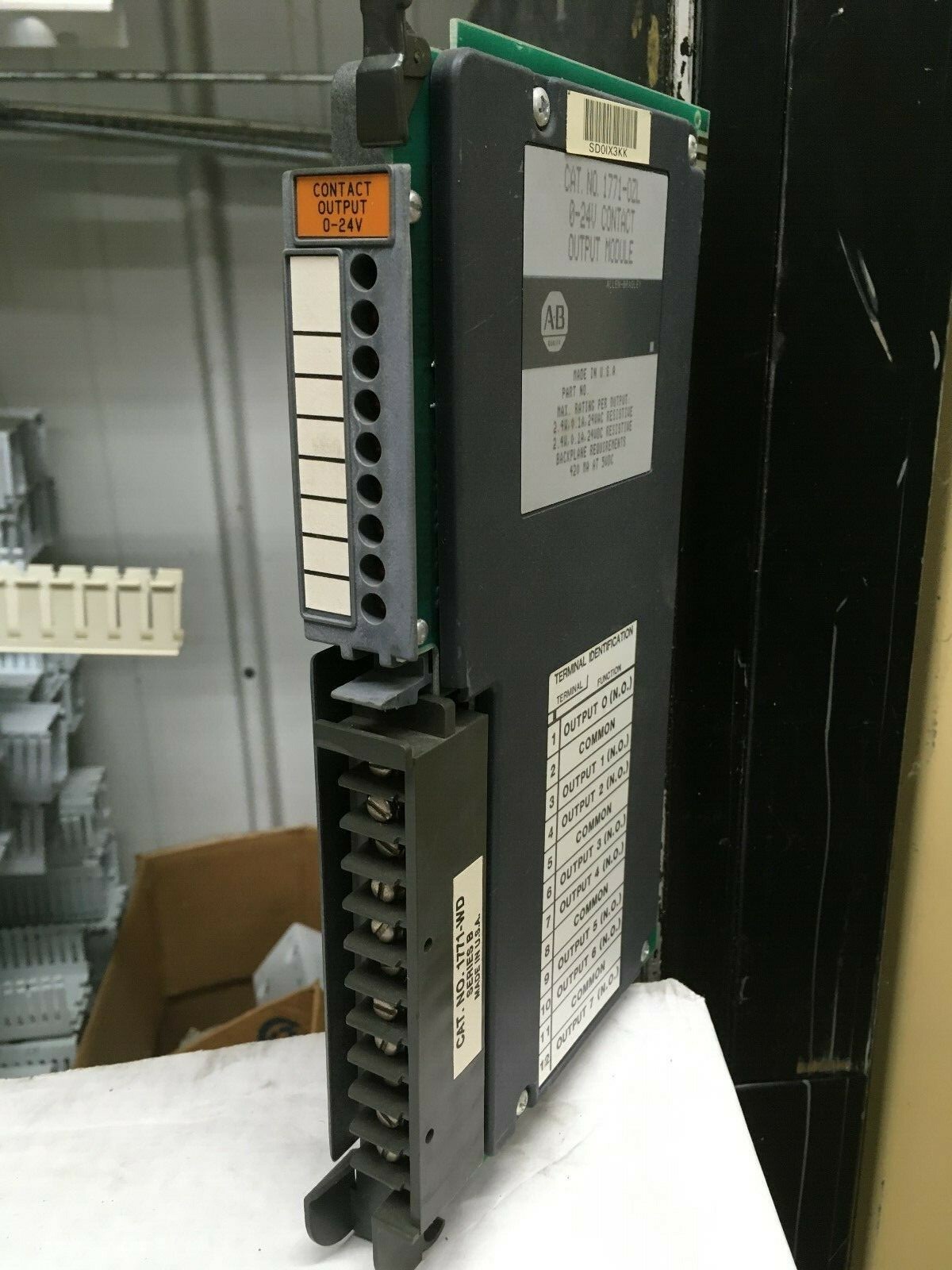 1771-OZL24V Relay Output Module for PLC5
