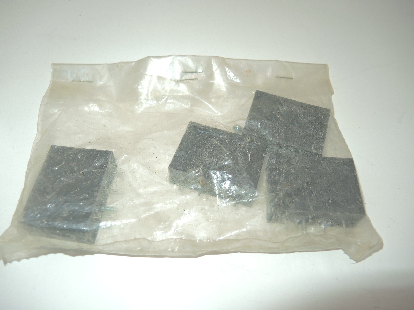 4 Electro Cam EC-OAC5A-11 / ECOAC5A11 Output Module Power Relay (OEM) NOS