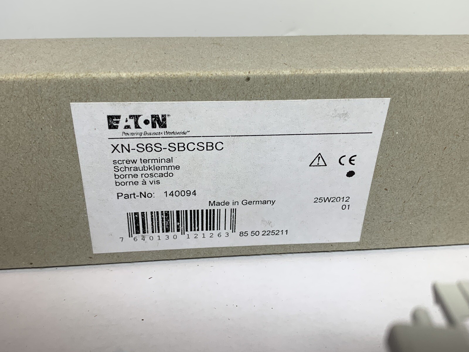 NIB EATON CORPORATION XN-S6S-SBCSBC SCREW TERMINAL (GERMANY) P/N: 140094