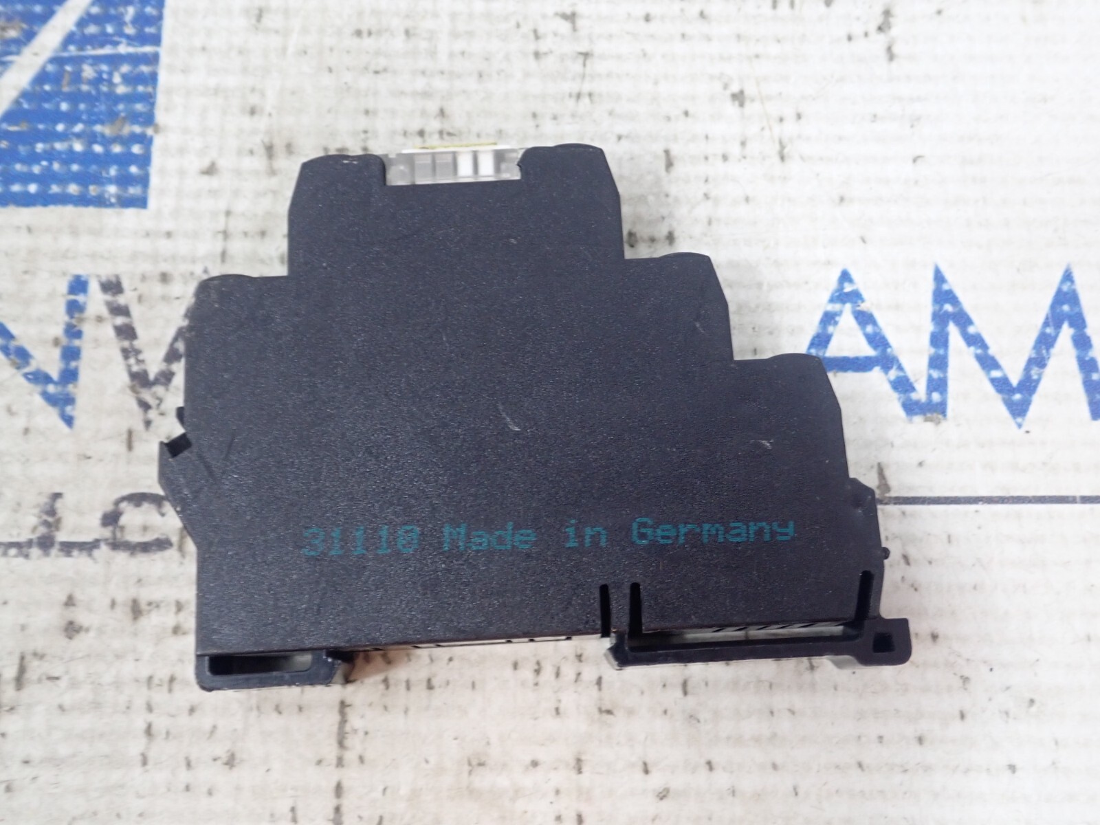 Murr Elektronik 52102 Output Relay 6A 250VDC Input 24VDC 18mA