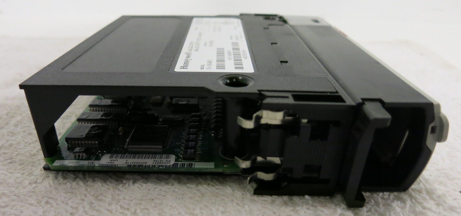 Honeywell TK-OAV081 Analog Output PN-30850 FW Rev: 1.5 PLC