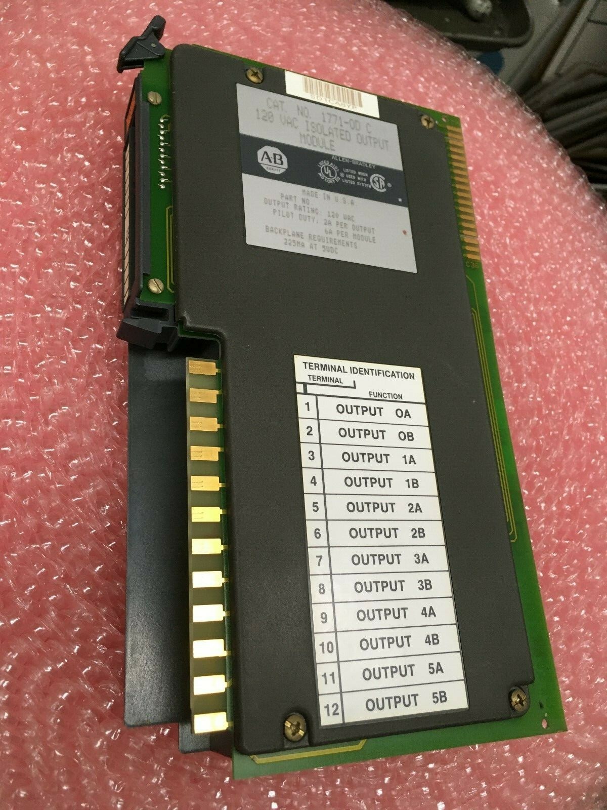 1771-OD Output Module, 120VAC, Isolated, for PLC5