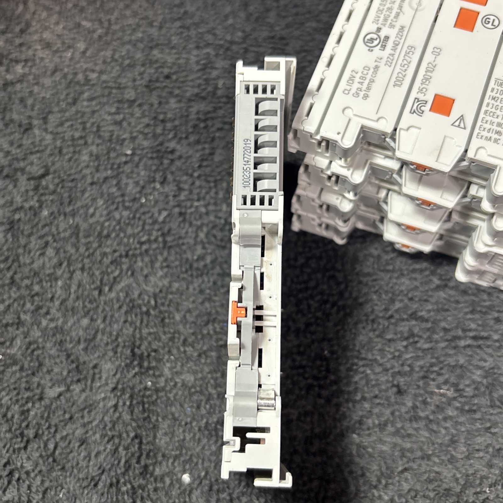 WAGO 750-537/040-000 8-channel digital output; 24 VDC