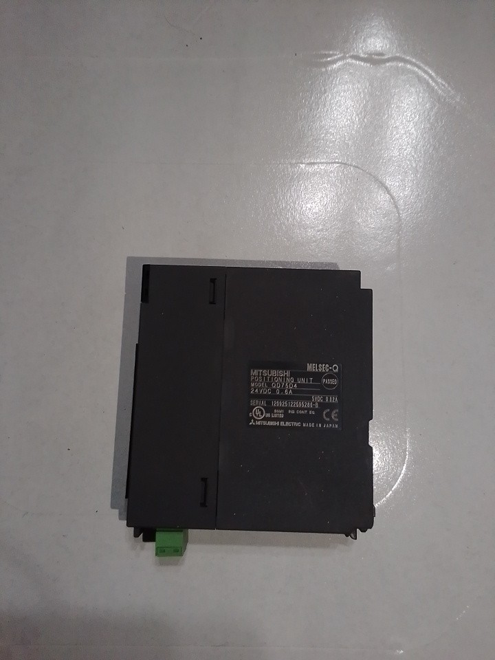 Mitsubishi Electric Automation Connector Module Input/ Output Module