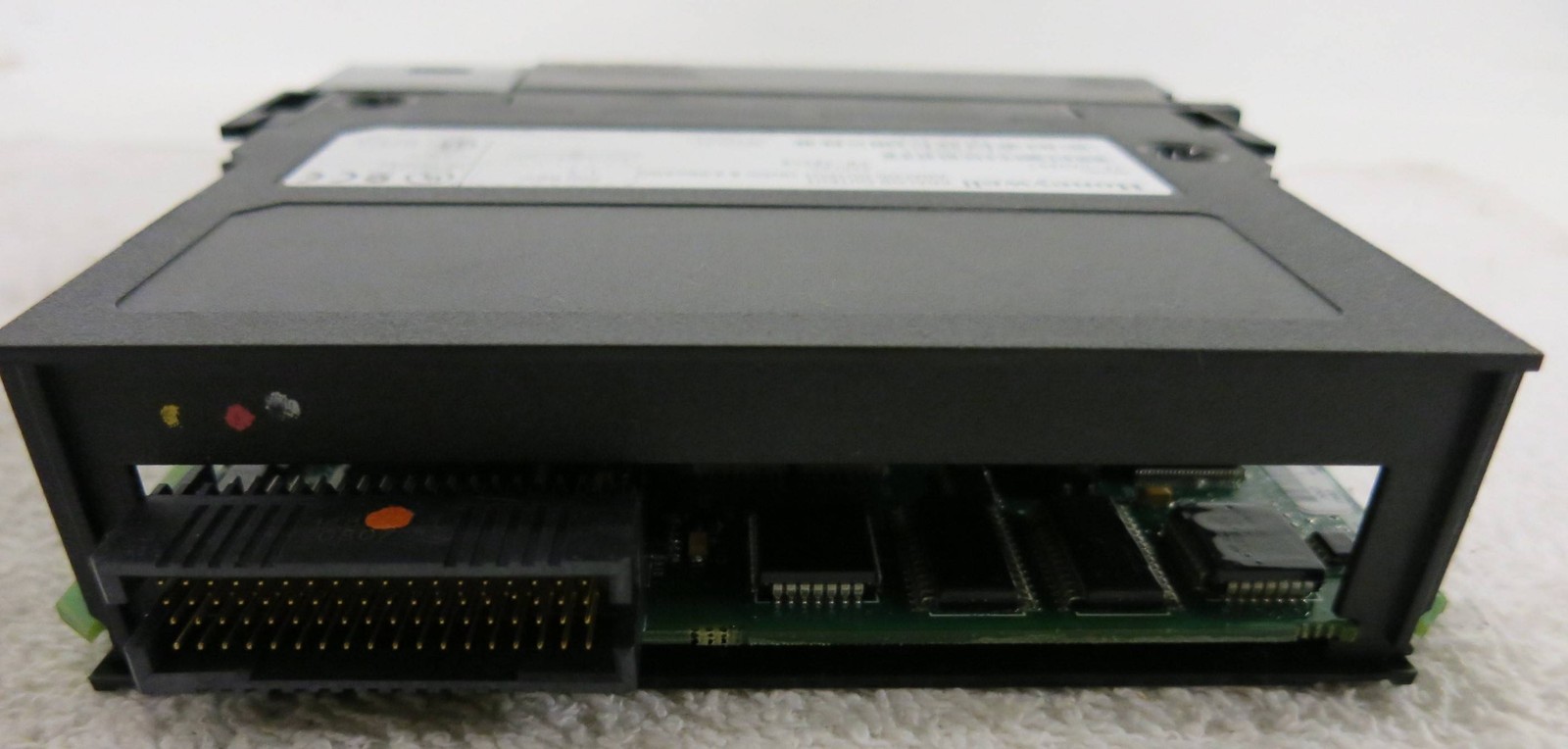 Honeywell TK-OAV081 Analog Output PN-30850 FW Rev: 1.5 PLC