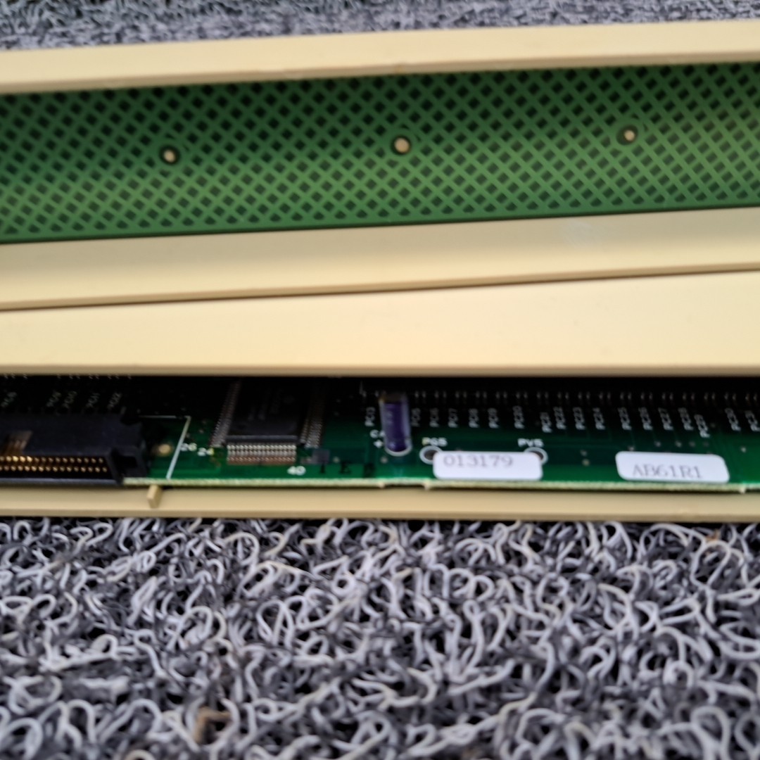 ABB. Style, 07 AB 61 RI. Binary Input Module Procontic T200