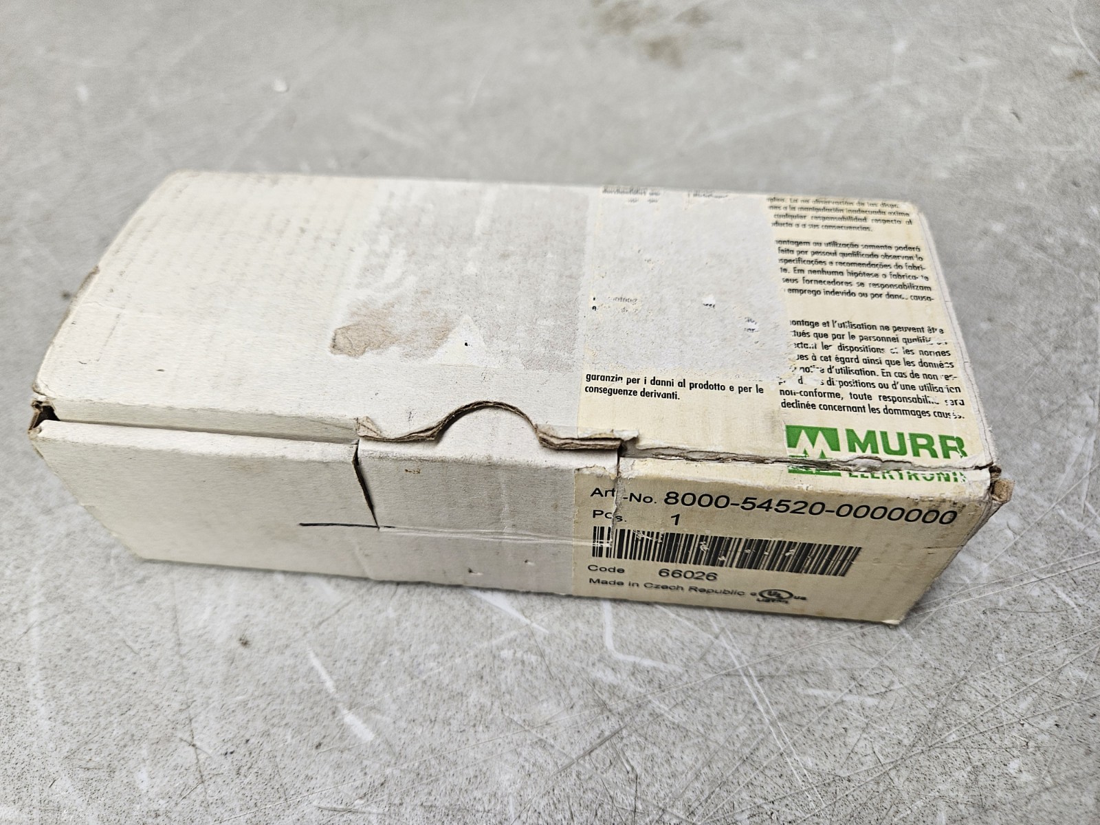 MURR ELEKTRONIK 8000-54520-0000000 Connector
