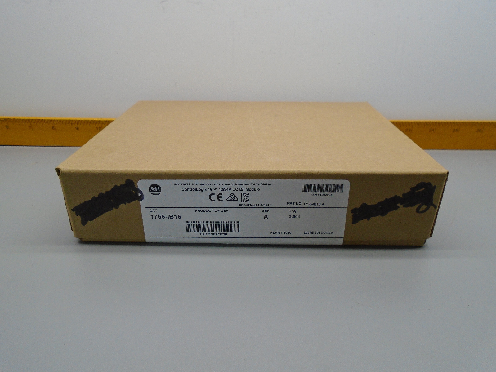 New old Stock Allen Bradley 1756-IB16 Controllogix DC Input Module N270