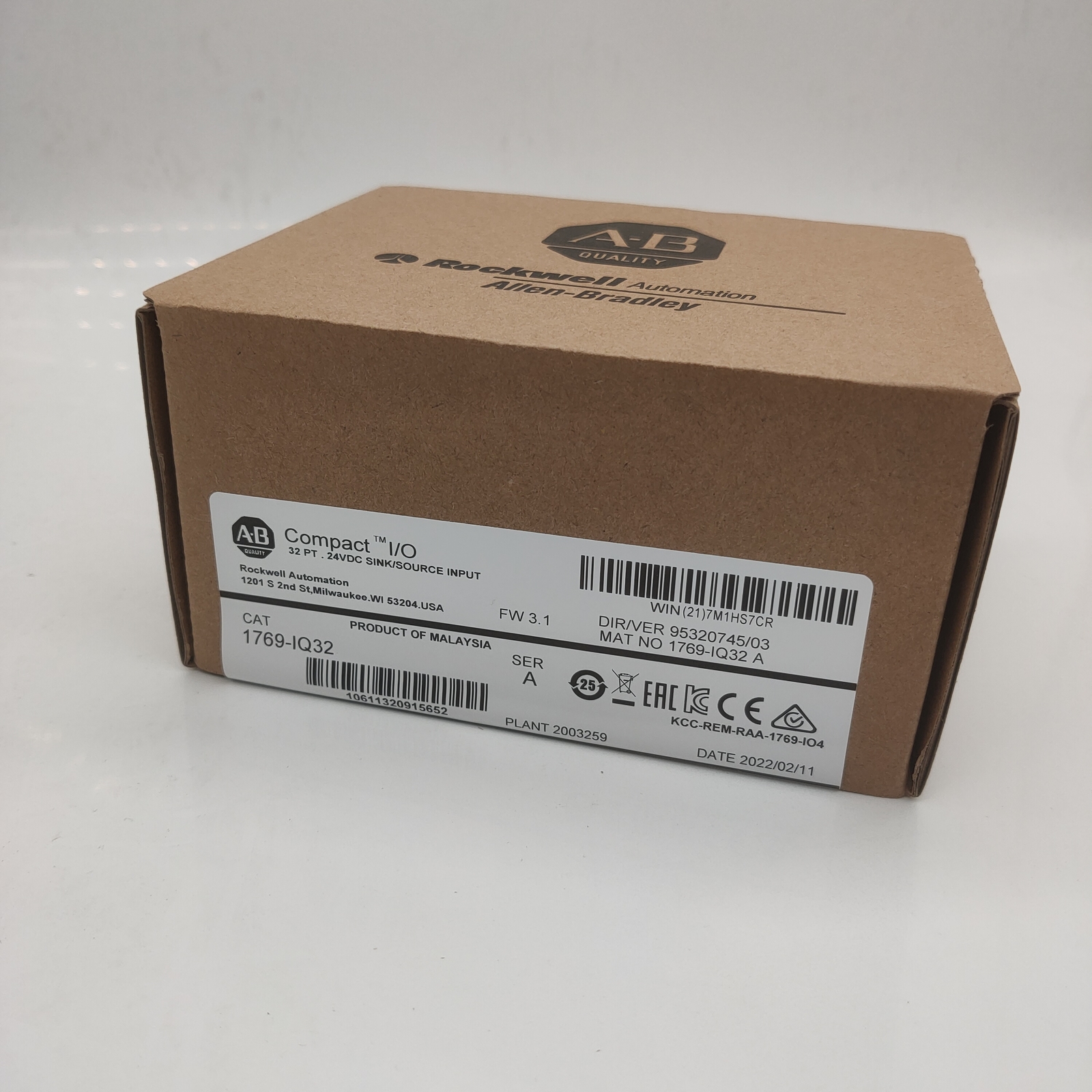 Allen-Bradley 1769-IQ32 SER A CompactLogix 24VDC Input Module New Factory Sealed