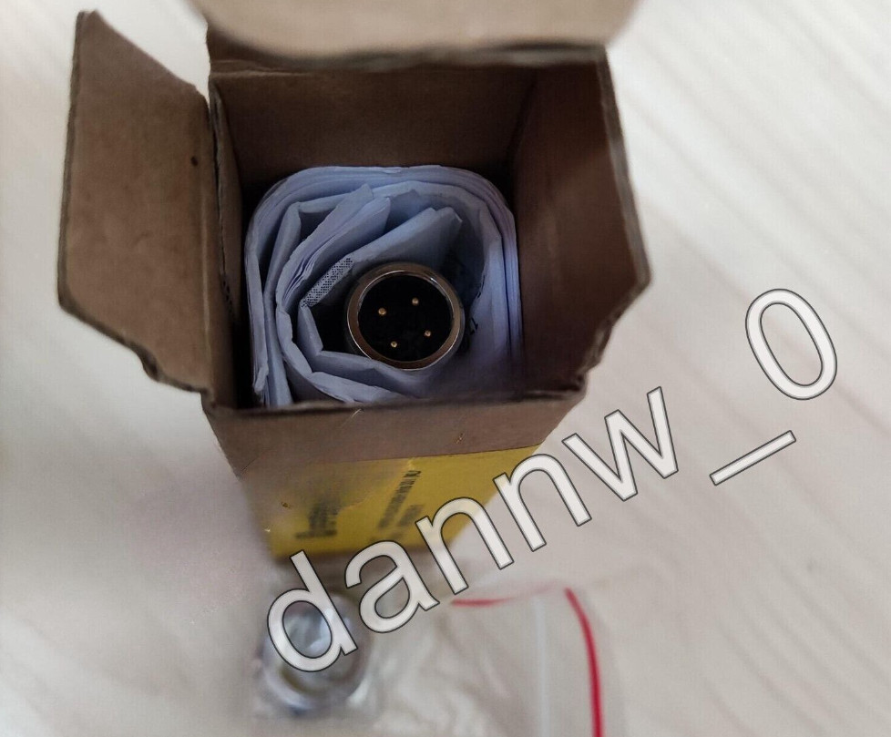 New in Box Pepperl+Fuchs P+F UB200-12GM-E5-V1 sensor