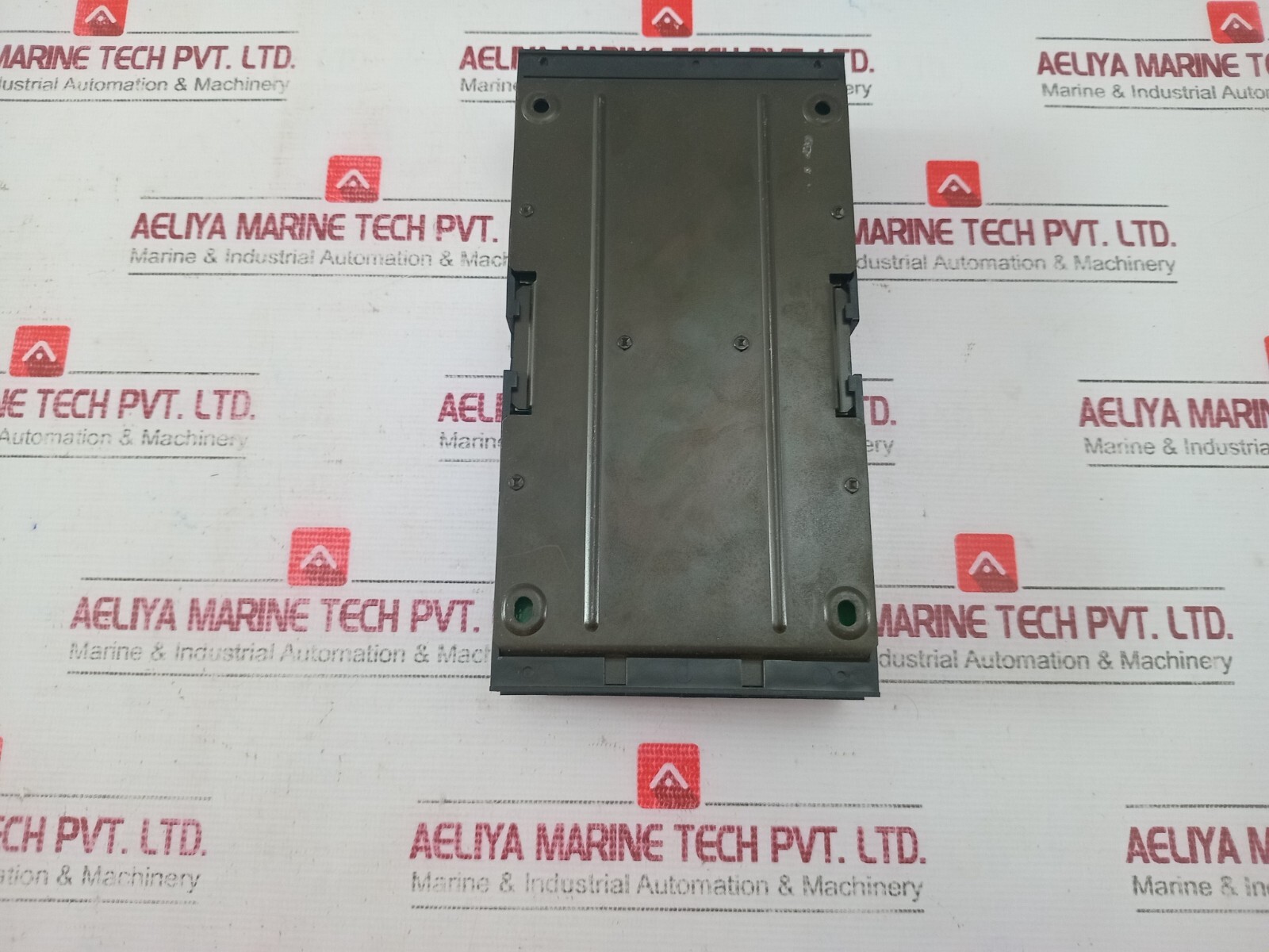 Idec Izumi PFJ-N162U DC Input Output Relay 24VDC Class 2 55°C