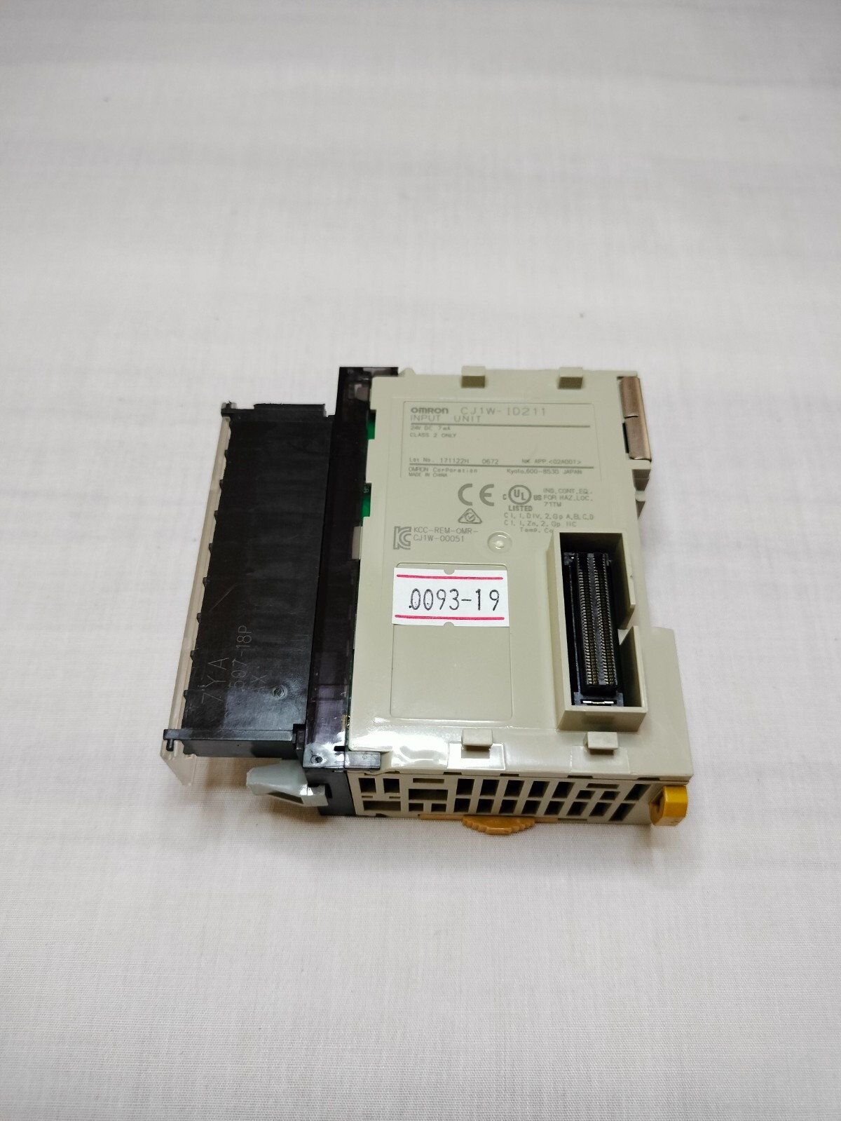 Omron CJ1W-ID211 CJ1WID211 Input Unit Programmable Controller Made In China