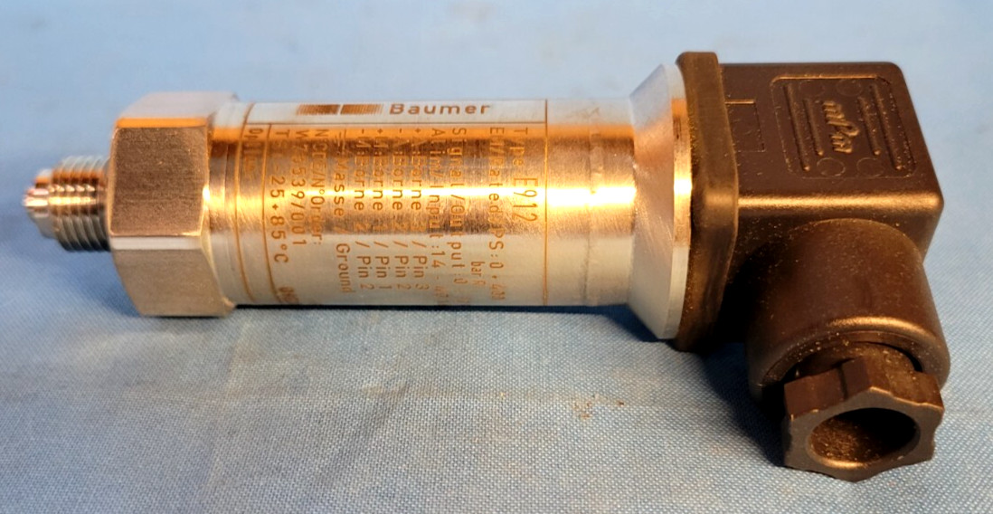 BAUMER HAENNI PRESSURE TRANSMITTER P/N: E91223B38R 0-10VDC