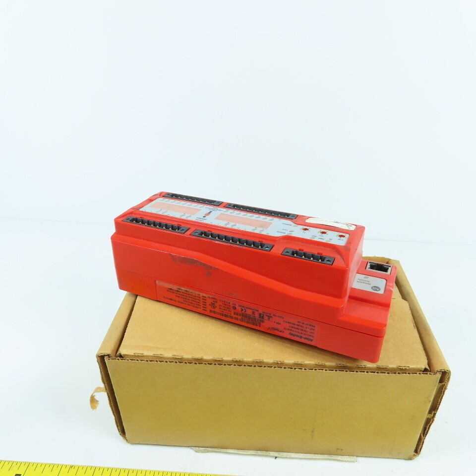 Allen Bradley 1791-ES-IB8XOBV4 Ser A Guard I/O 16-Point Digital I/O Module