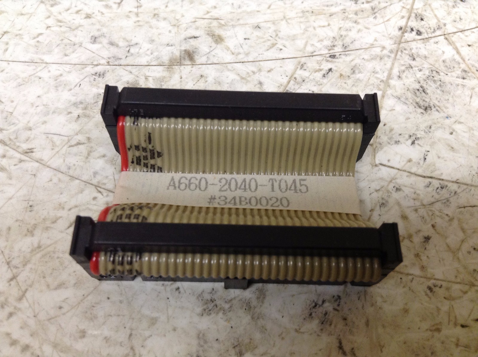 Fanuc A660-2040-T045 #34B0020 Ribbon Cable Connector