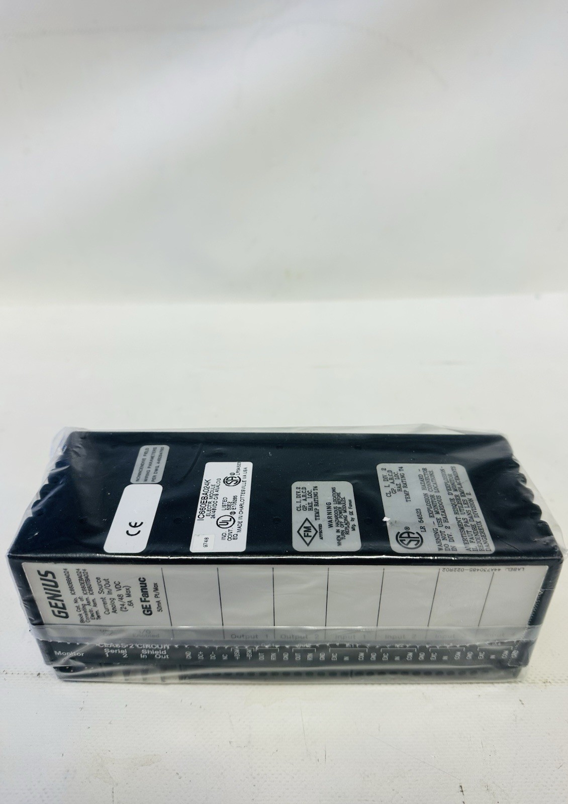 GE Fanuc IC660BBA024 Genius I/O Block, Current Source Analog In/Out, 24/48VDC