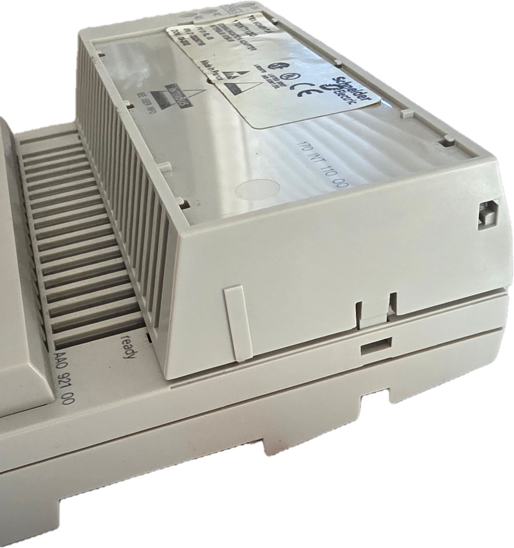 Schneider Electric 170aao92100 w/ 170INT11000 Adapter *Please Read Description*