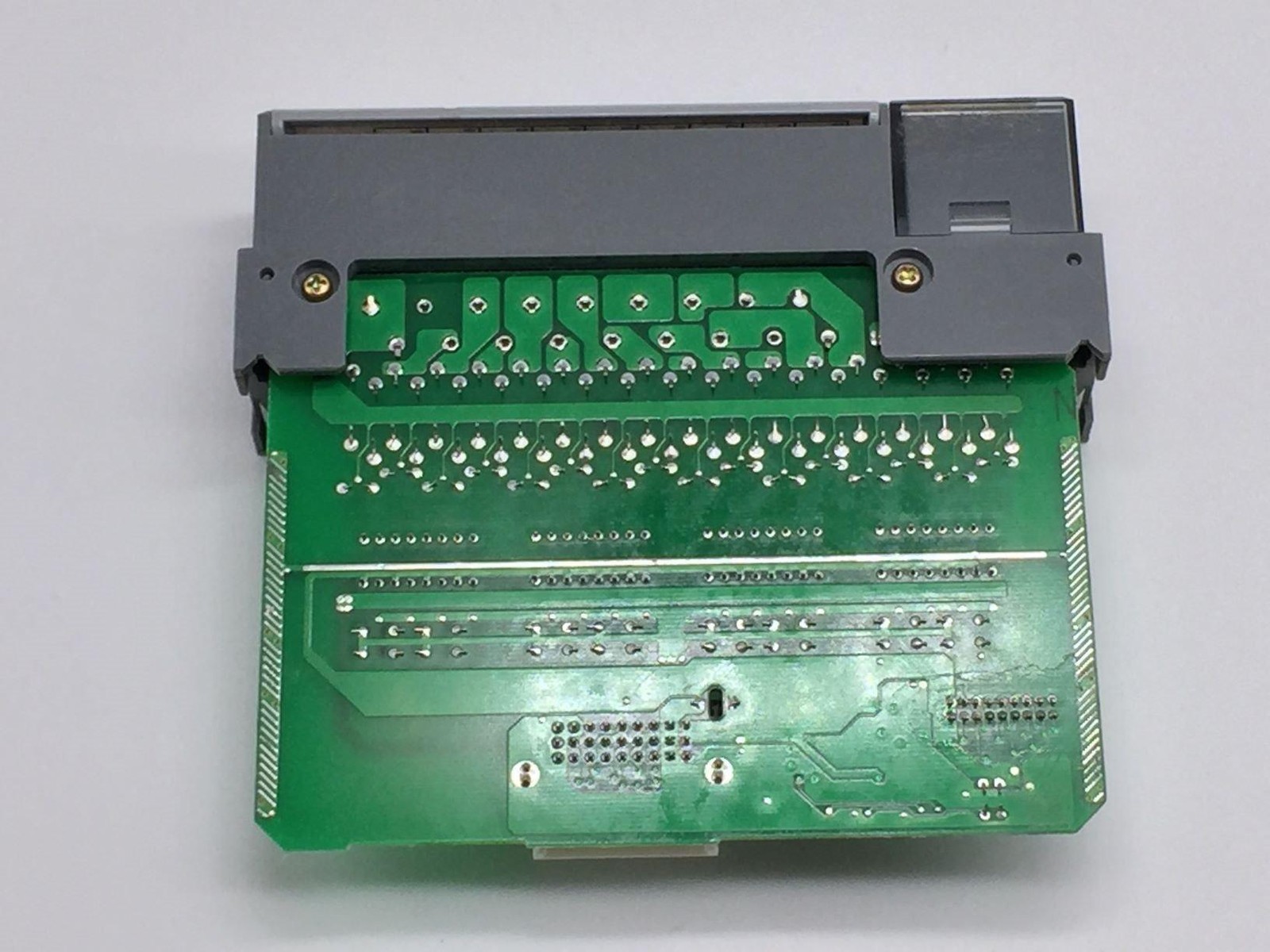 Allen-Bradley 1746-IB16 SER.C SLC 500 16-Channel Input Module