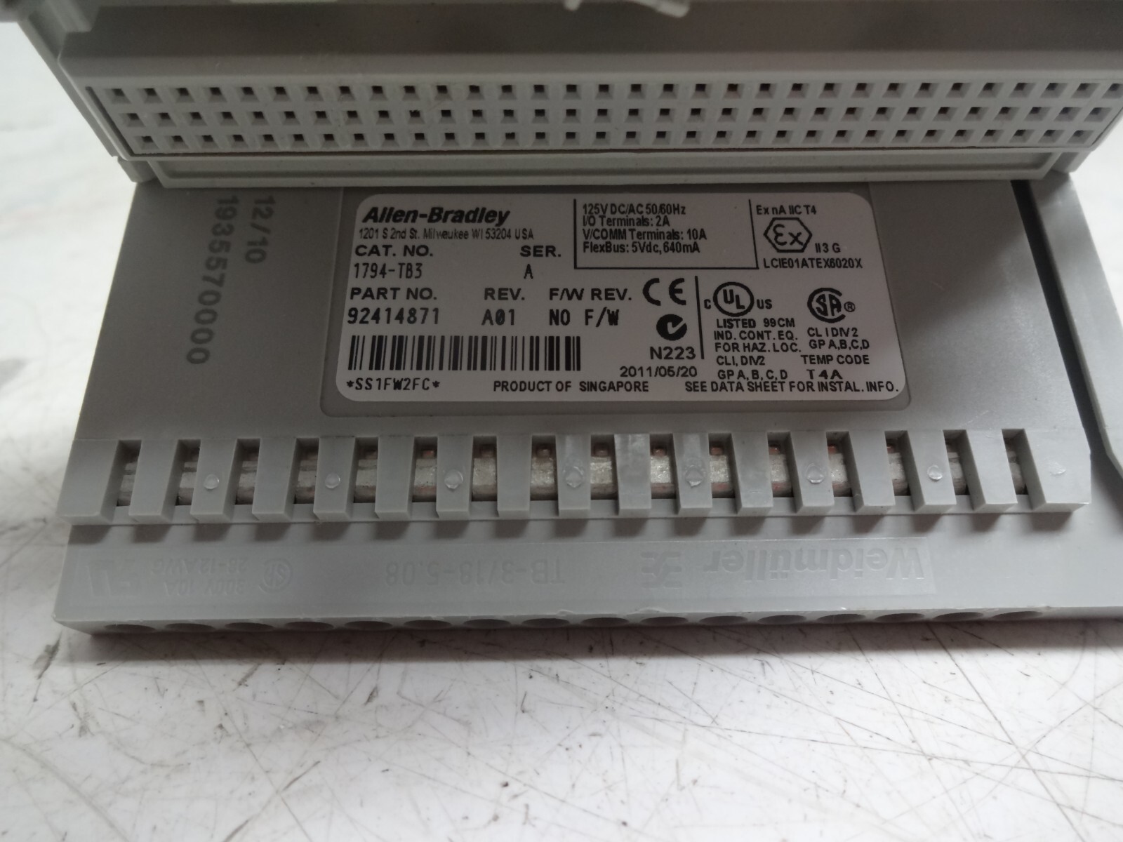 Allen Bradley 1794-TB3 Series A Terminal Base 92414871 Rev A01 Module