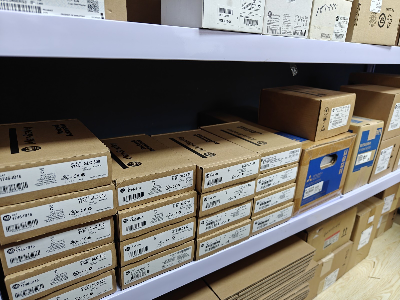 AB New Factory Sealed 1769-IR6 SER A CompactLogix Input Module