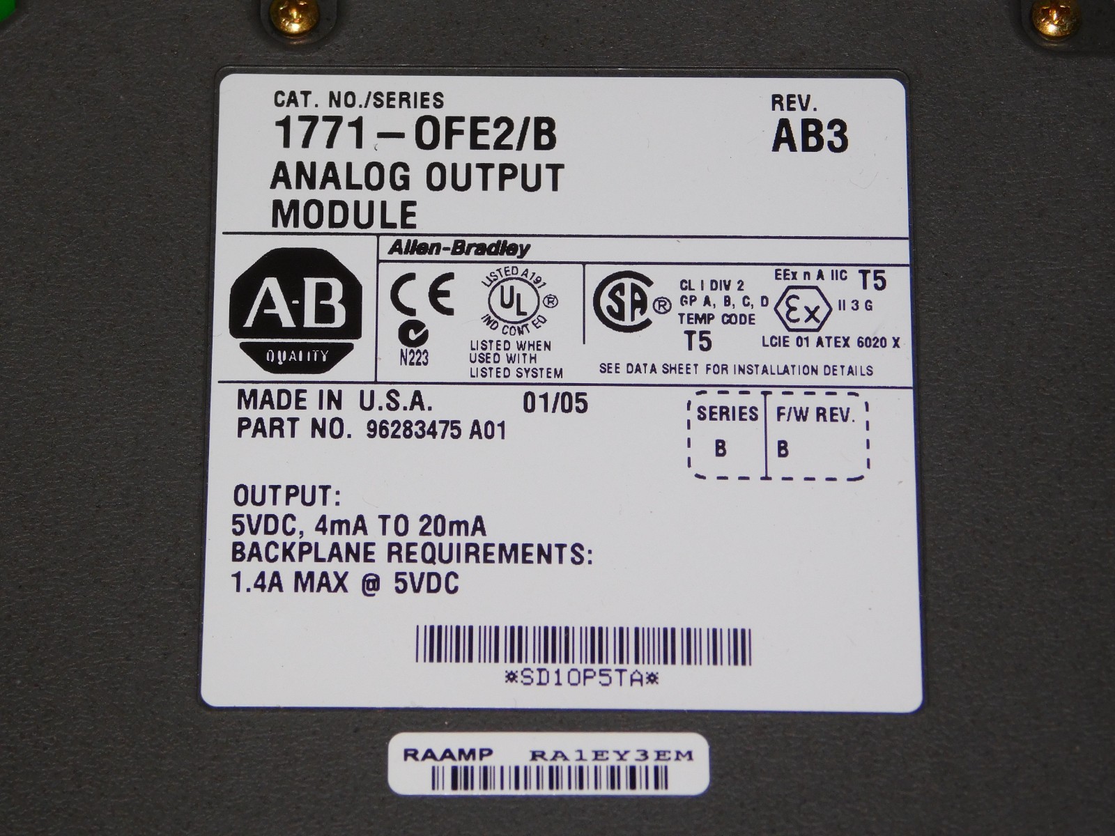 New Allen Bradley 1771-0FE2 Ser B Analog Output Module Rockwell AB 96283475 USA