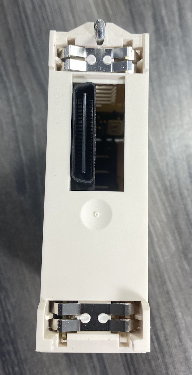 Schneider Electric Discrete Output Module BMXDDO1602 + BMXFTB2000 Terminal Block