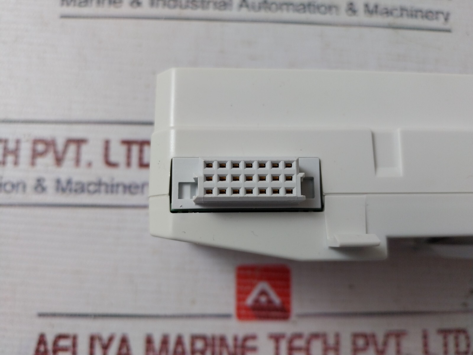 ABB 3BSE013230R1 S800 I/O Compact MTU Module Termination Unit 50V TU810V1